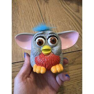 Vintage 1998 McDonalds Happy Meal Toy Gray Plastic Furby‎